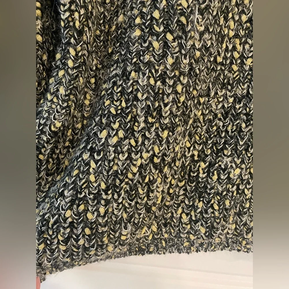 Express sweater - Picture 2 of 2